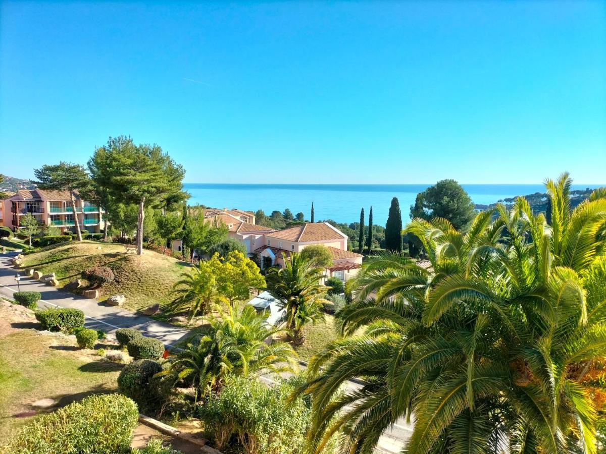 Superbe Appartement Avec Vue Mer Et Piscine แซ็งต์-ราฟาเอล ภายนอก รูปภาพ